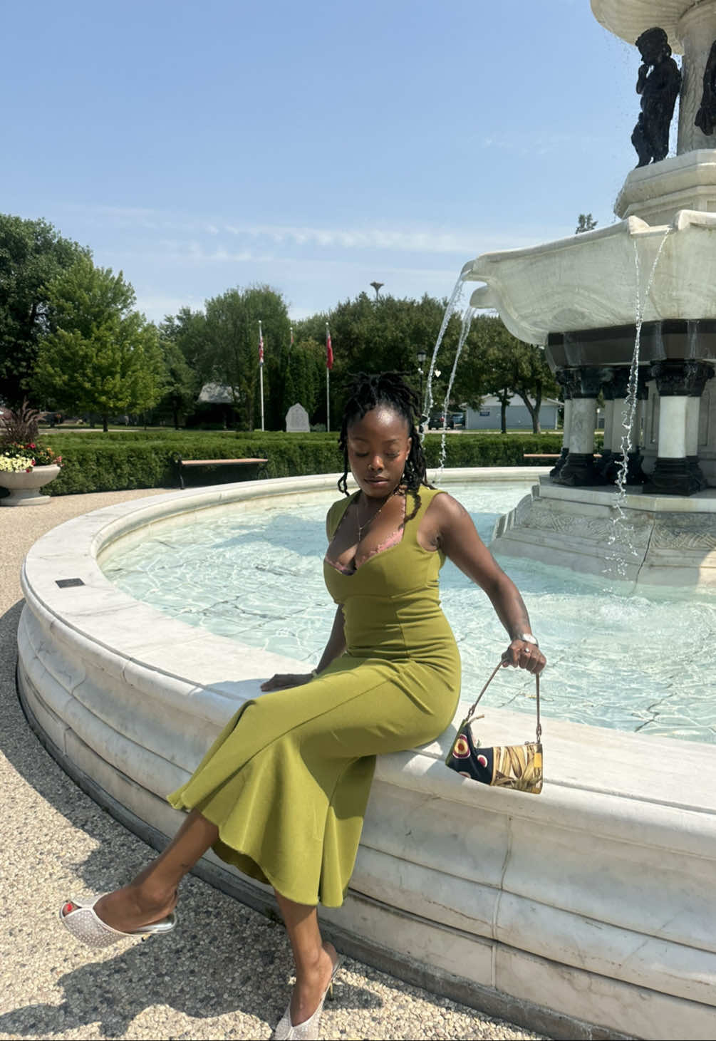 @YT: Olivia Jadesola 🏄🏾&zwj;♀️