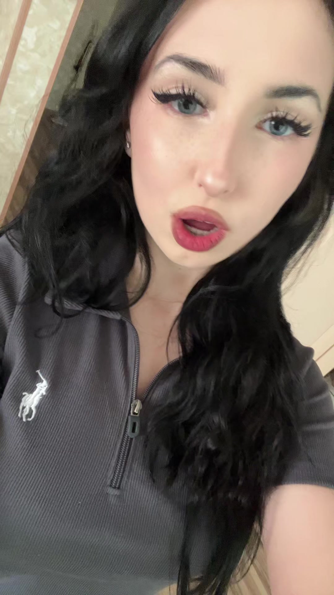 @лена вик