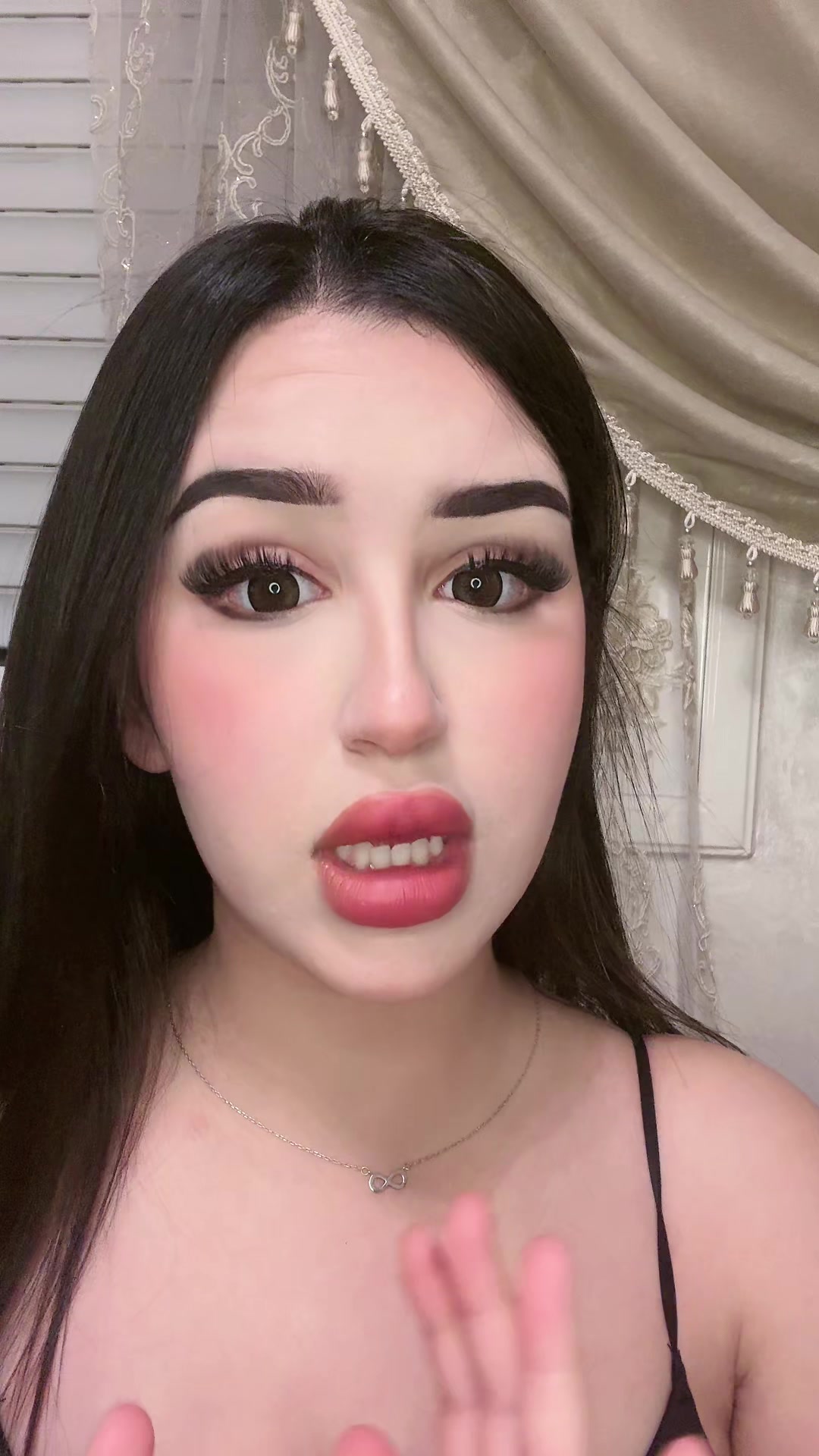 @Fati_elhint