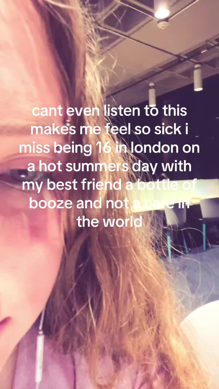 @llllluuuuucccciiiiaaaaa
