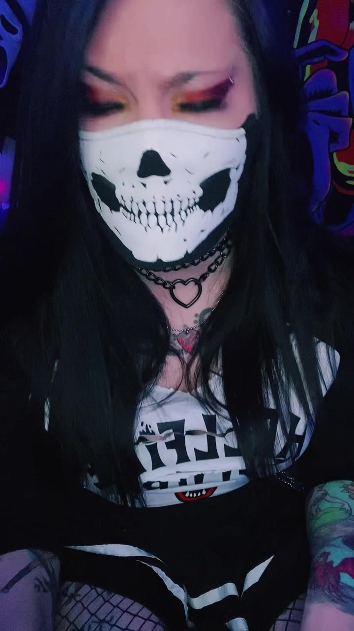 @Little Demon 😈
