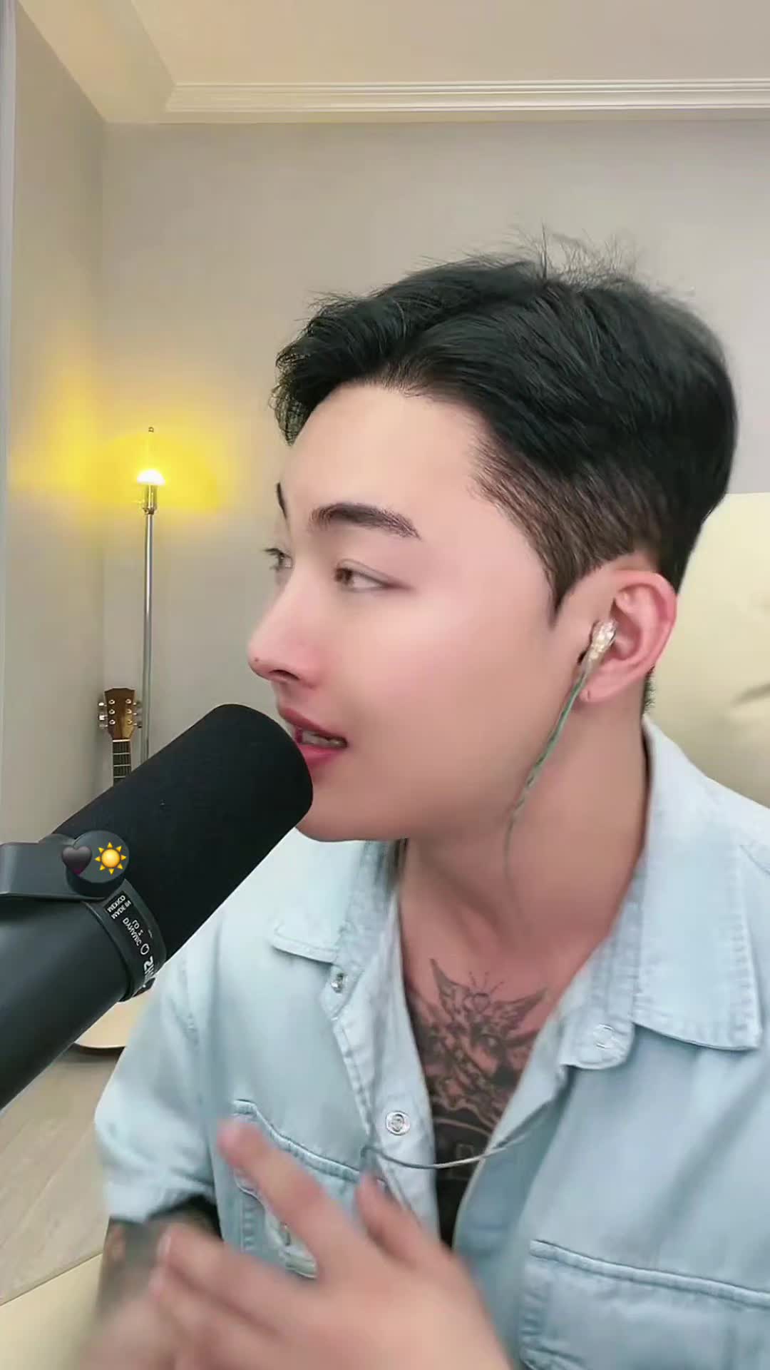 @🖤˚⋆선샤인⋆˚☀️