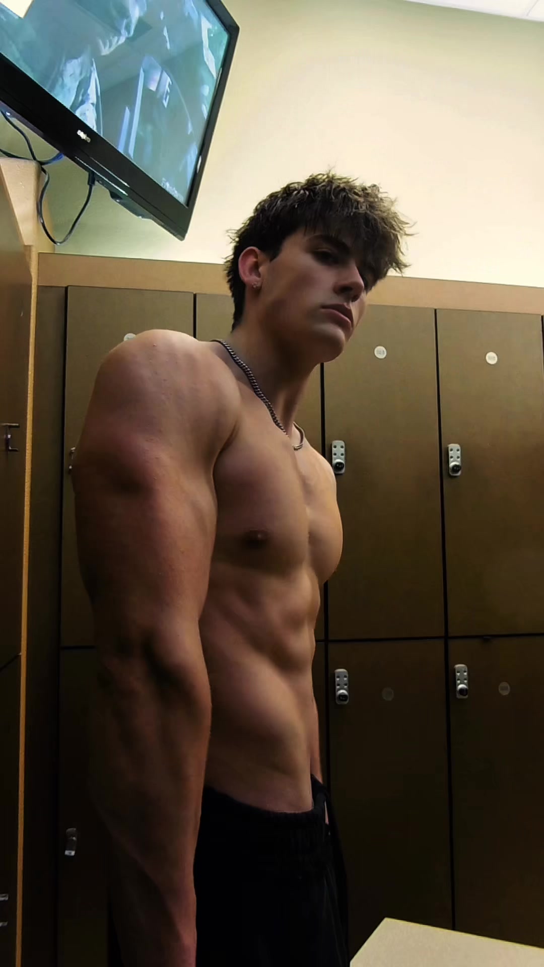 @Kyle_lifts