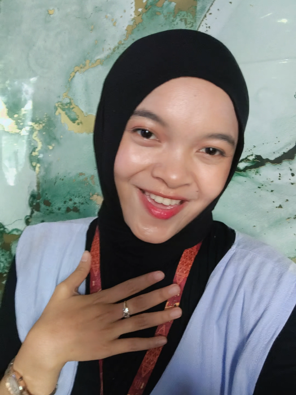 @𝓓𝓸𝓪𝓷𝓷𝓪𝓱𝓪𝓮 🌻