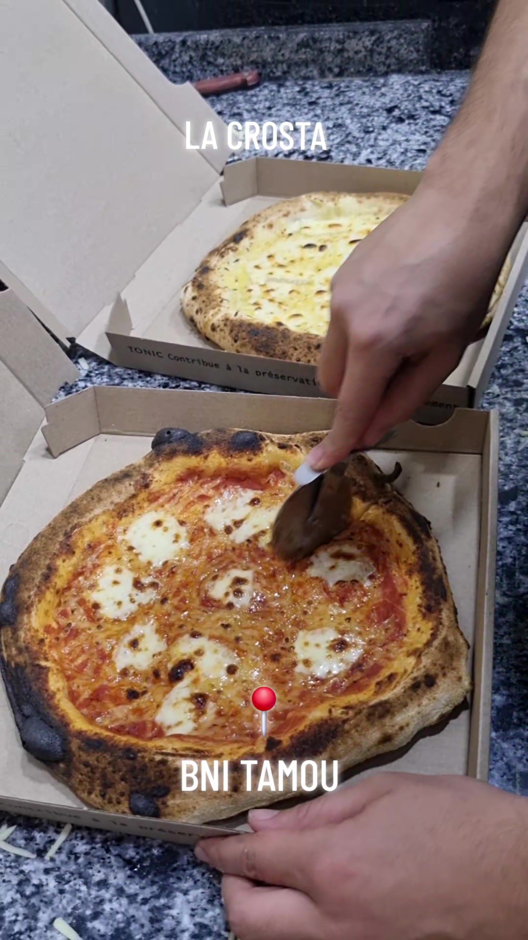 @Lacrosta_pizzeria