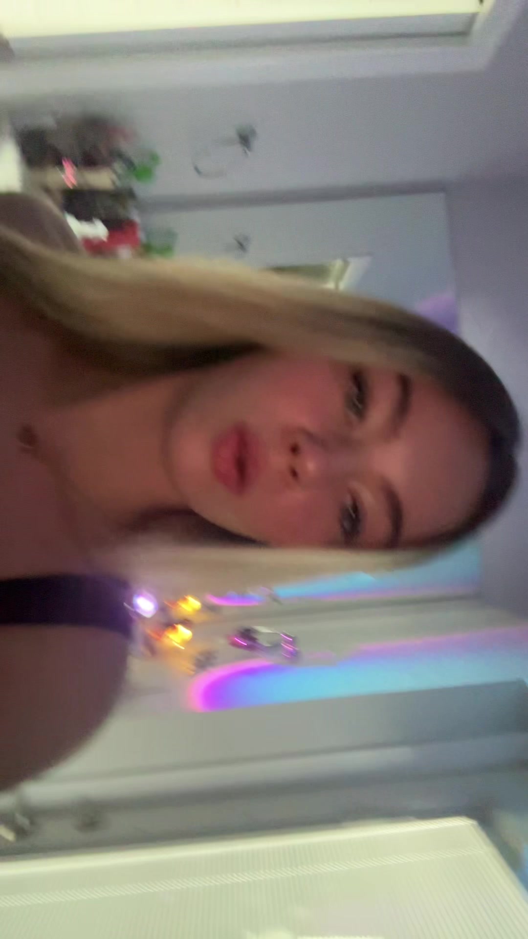 @izzy