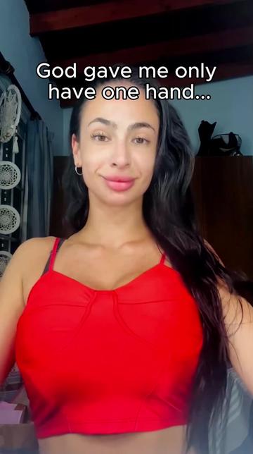 @Sabrinaamputee