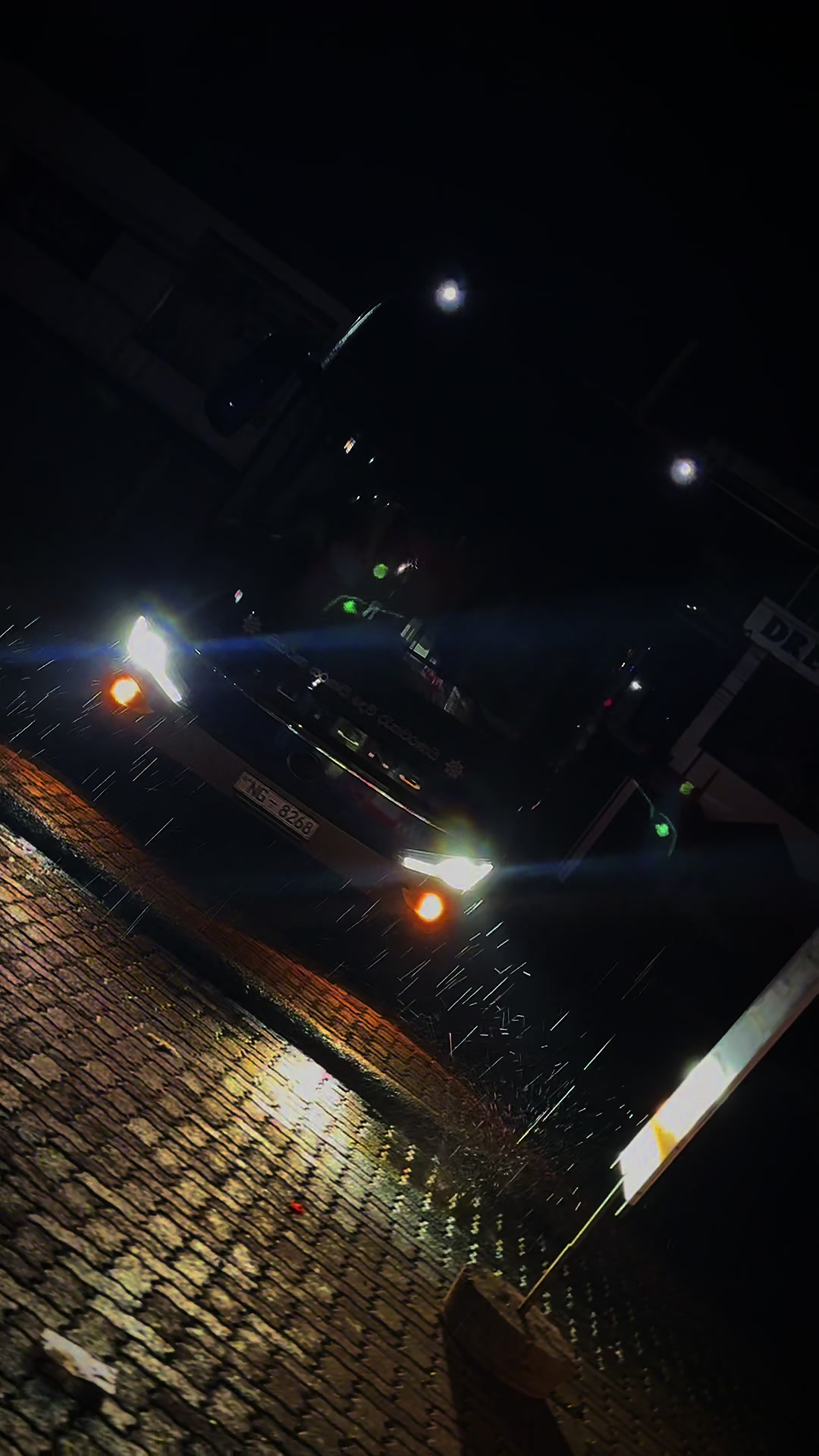 @Red_line