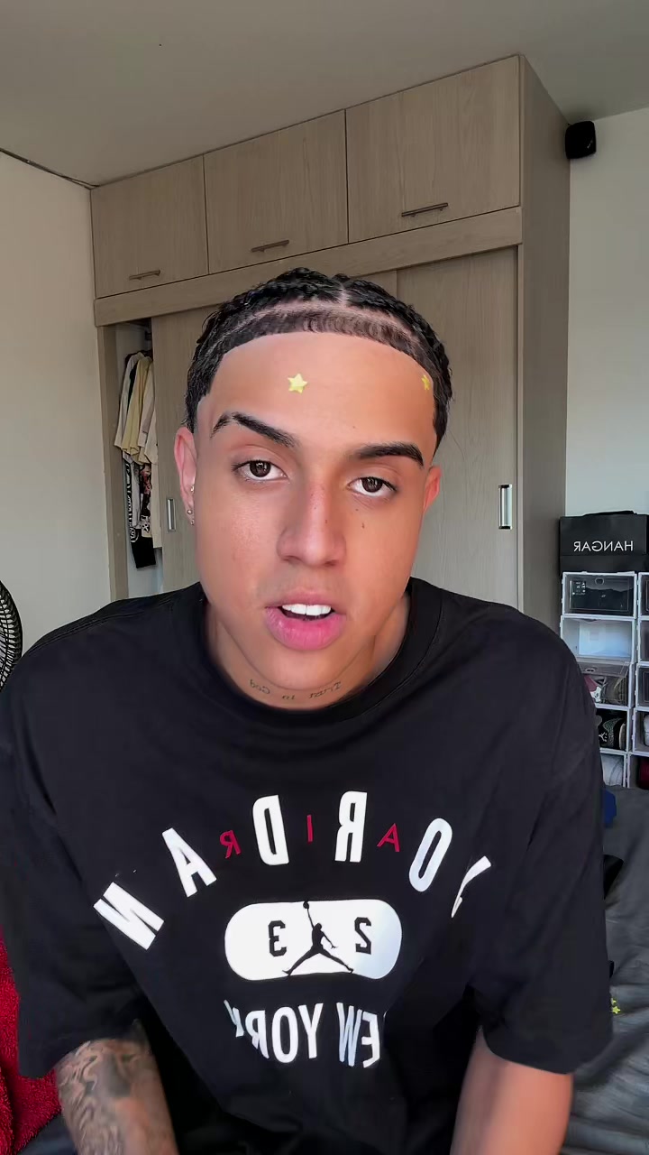 @JuliSann__🐙