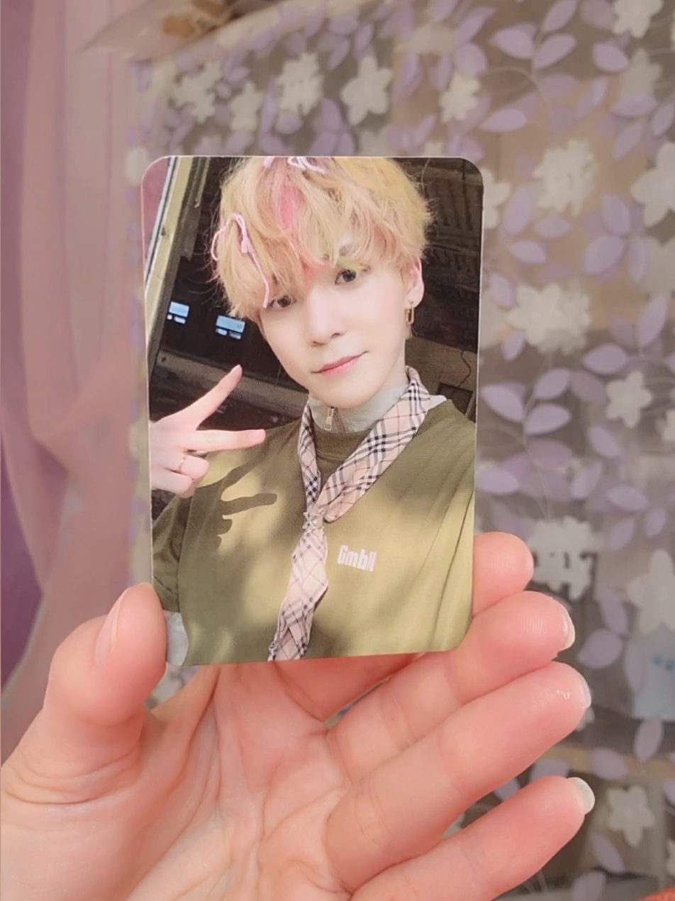 @🐶YunhoHolic🐶collector Yuyu🎀