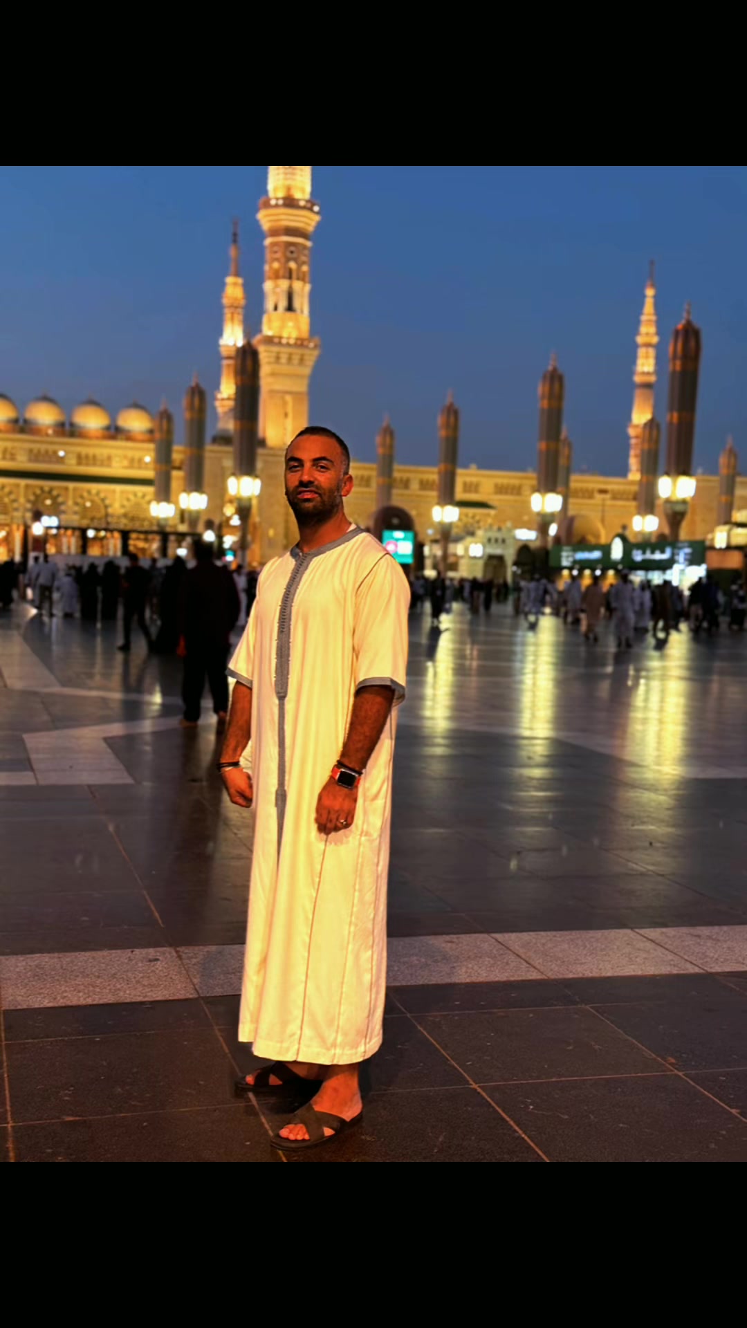 @Abdo_Traveller