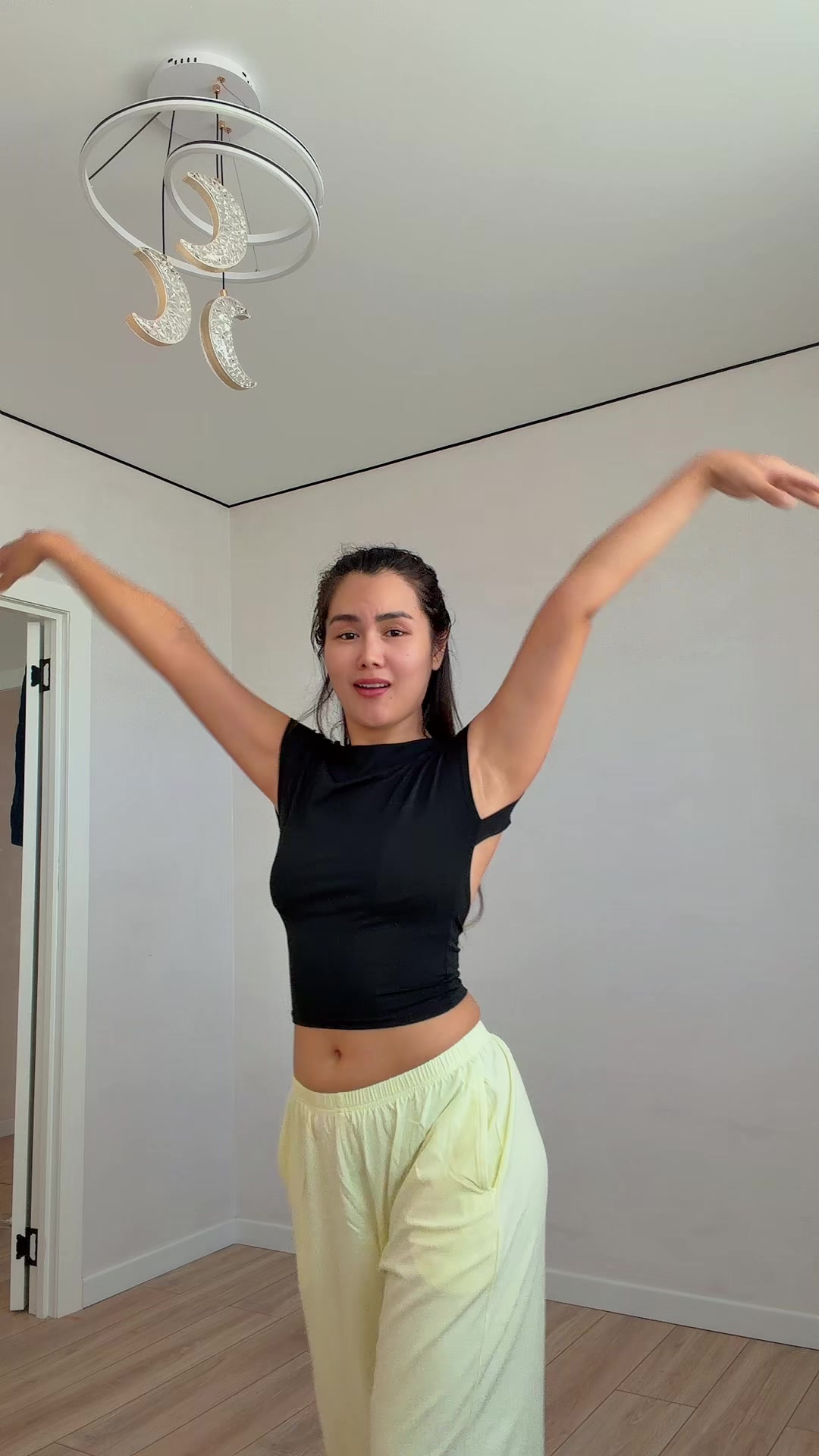 @Тина