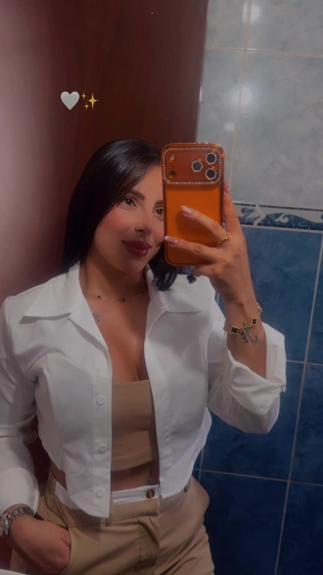 @✨Alejandra . Te sigue