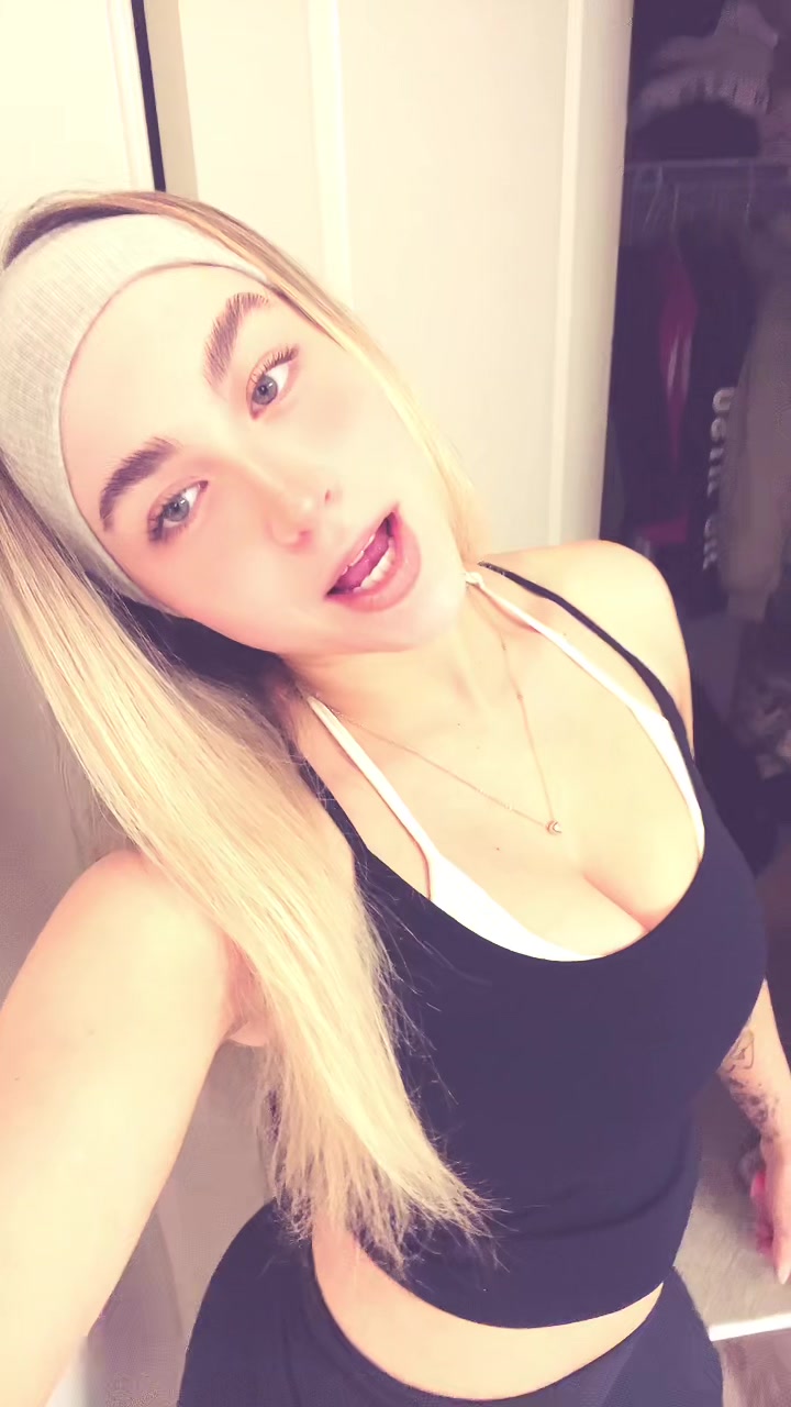 @Valentina