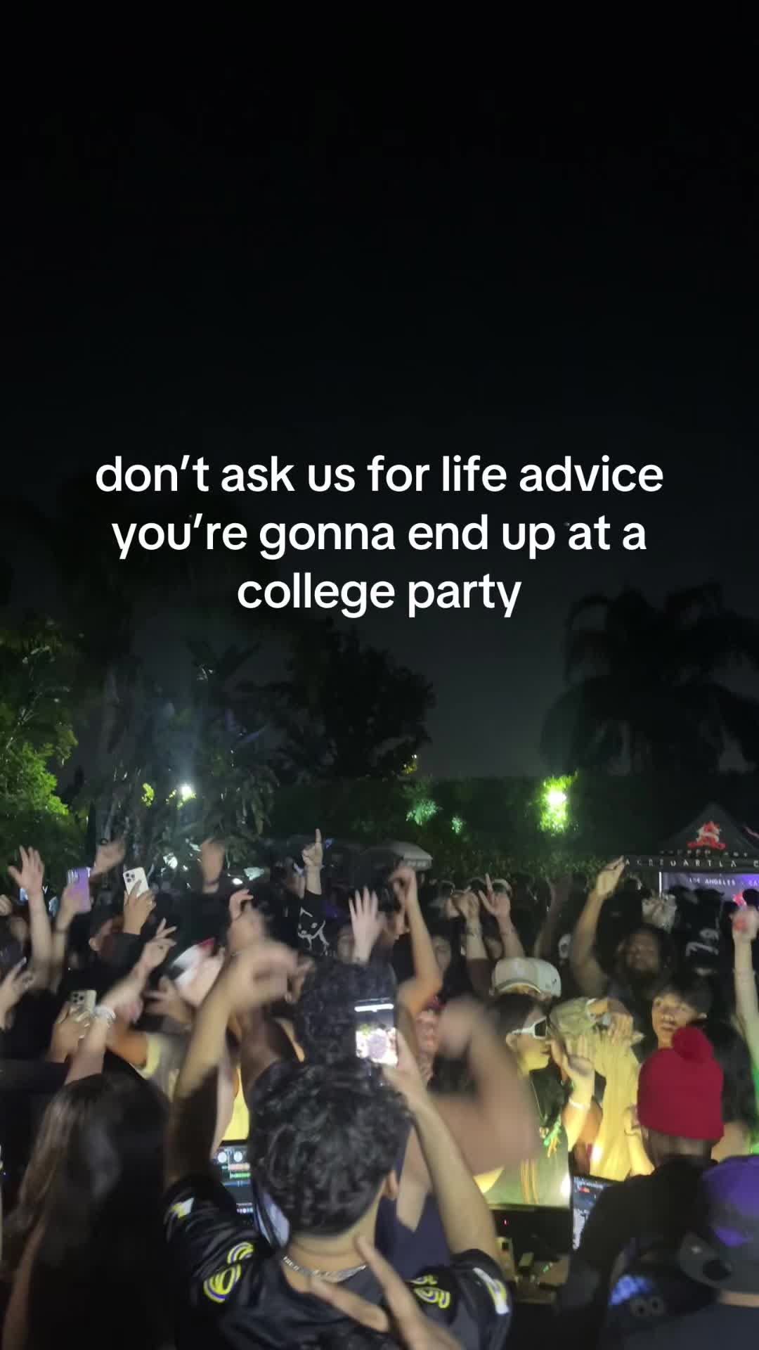 @Hotshots & thots🥂