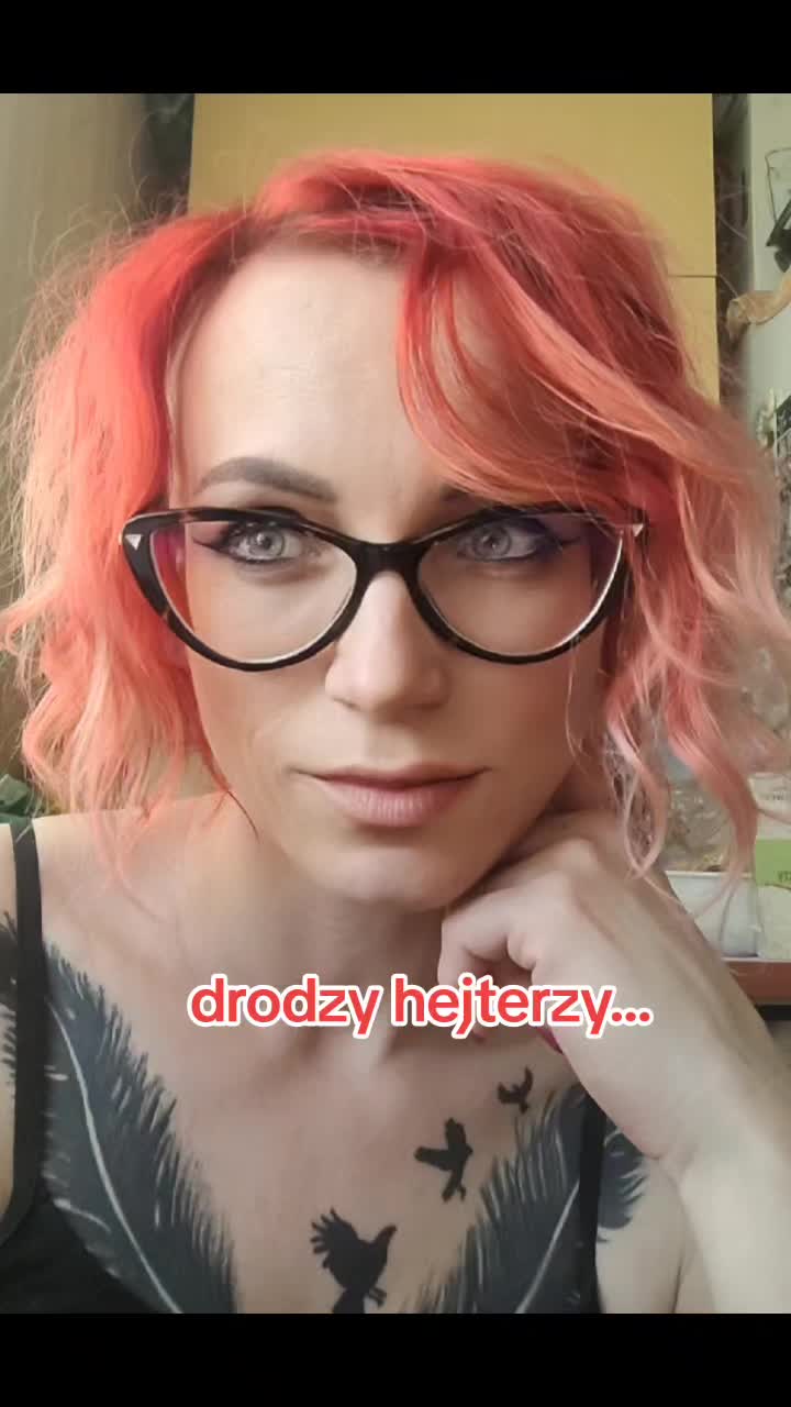 @Asia_Red