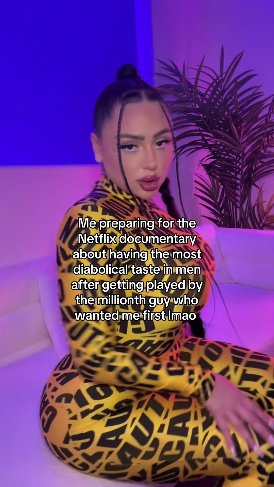 @zoeyfoxxofficial