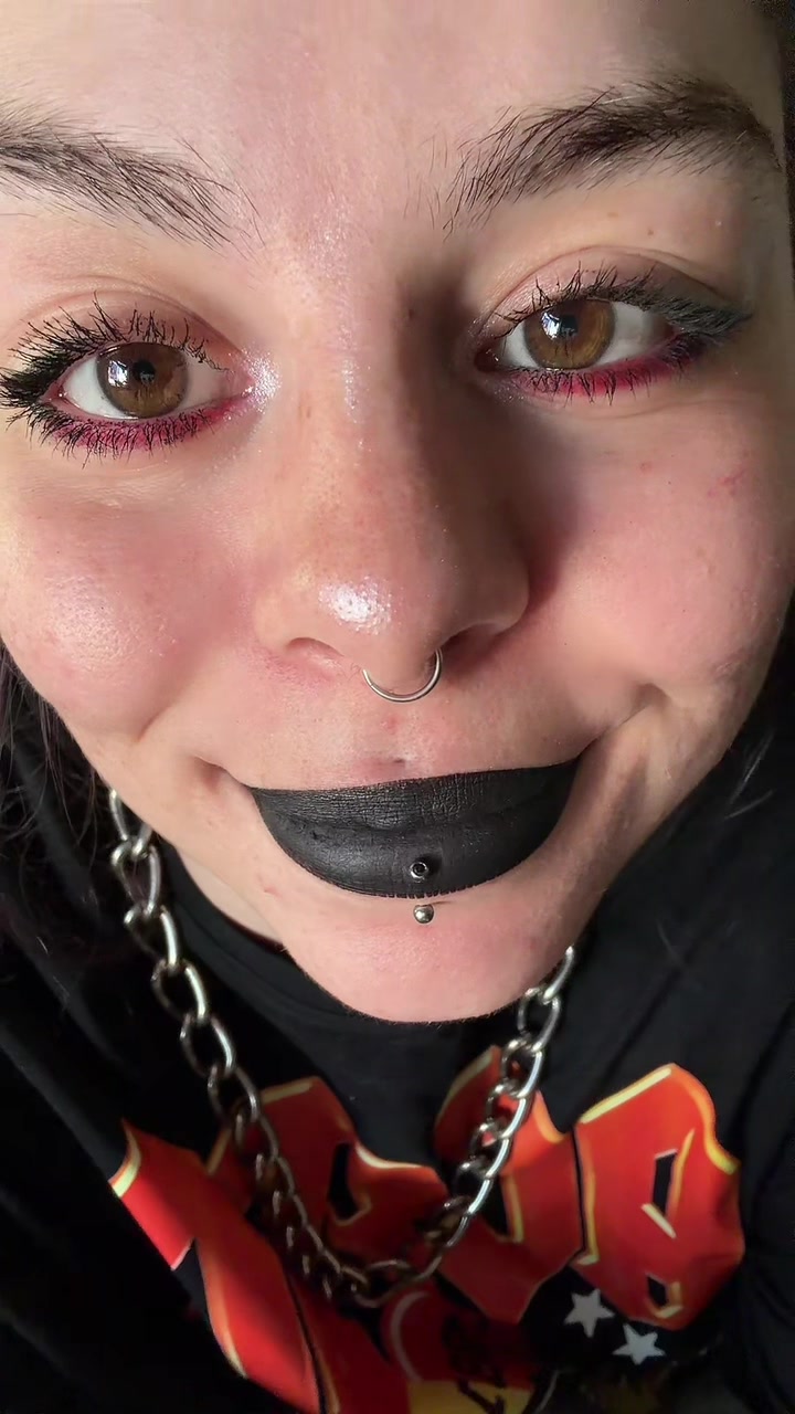 @Evie.Ghoul.444