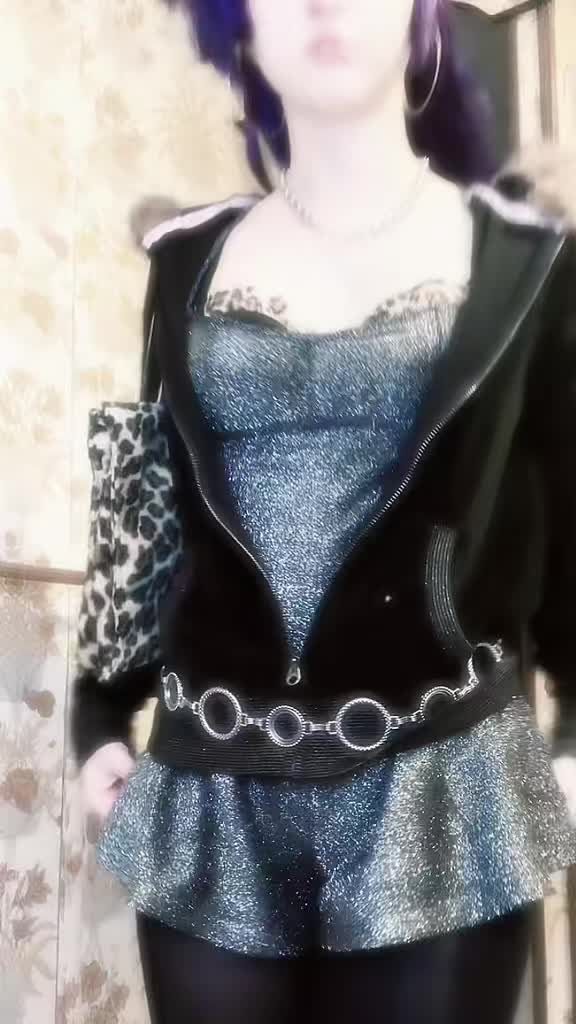 @≽^&bull;⩊&bull;^≼♡