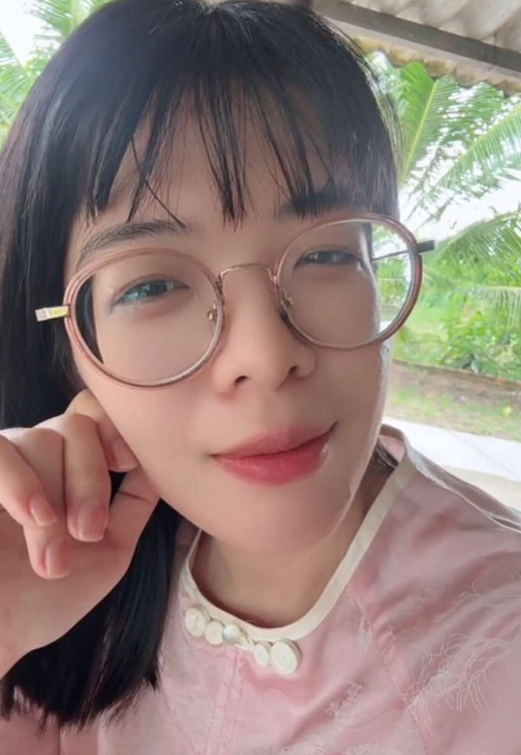 @Mẹ Bơ