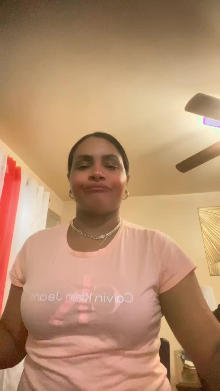 @AndreinaD