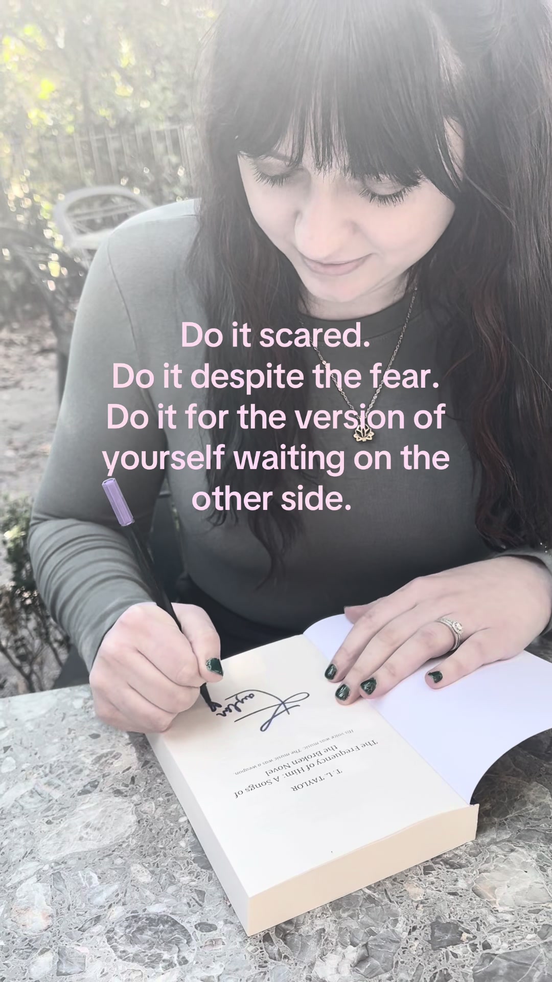 @T.L. Taylor | Author 📚✍️