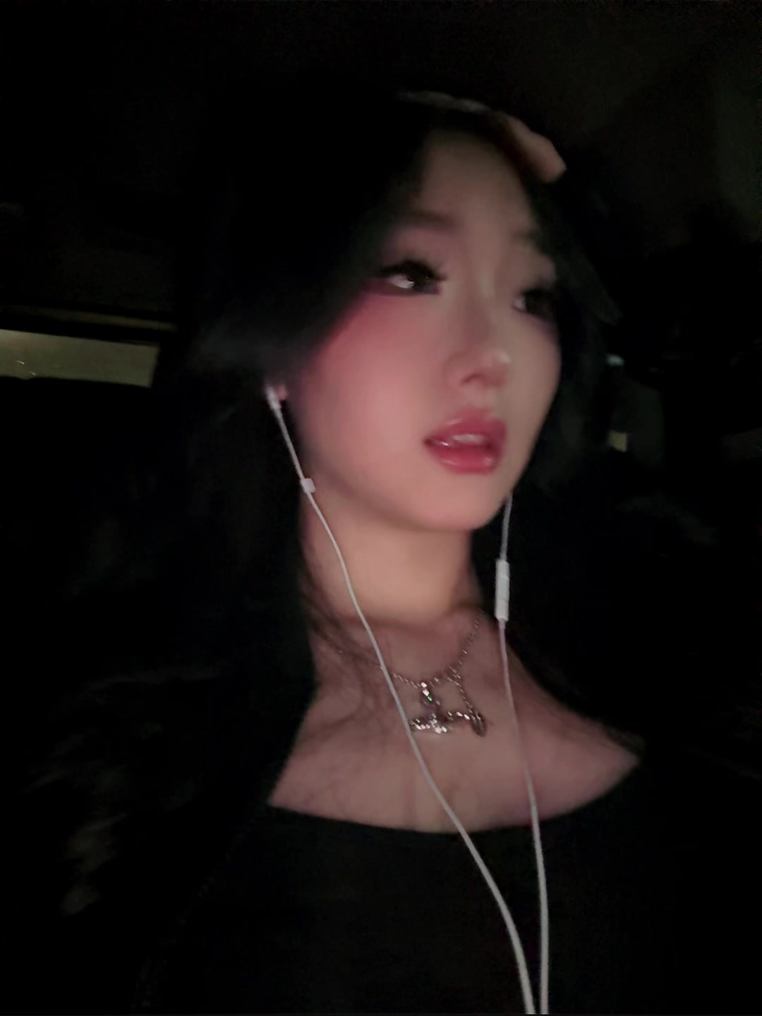 @유라
