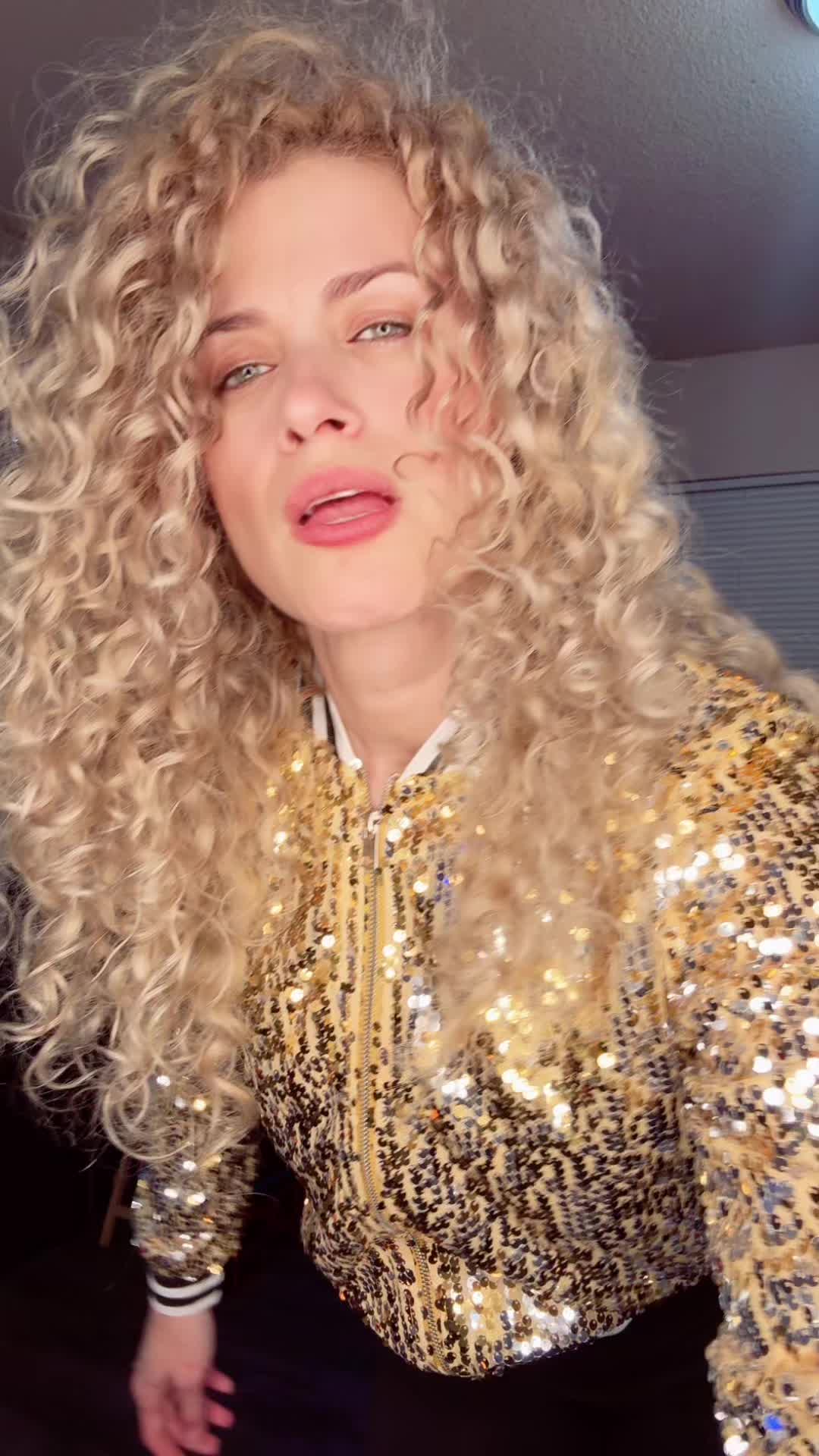 @Arelina Castro