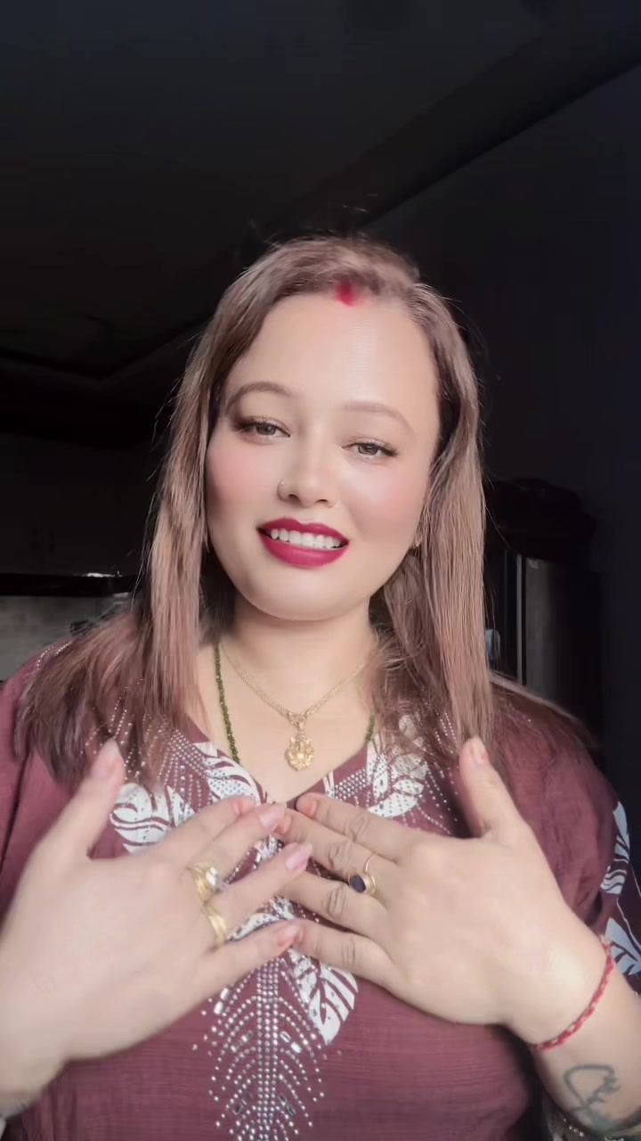 @🧿Urmila Upreti 🥰