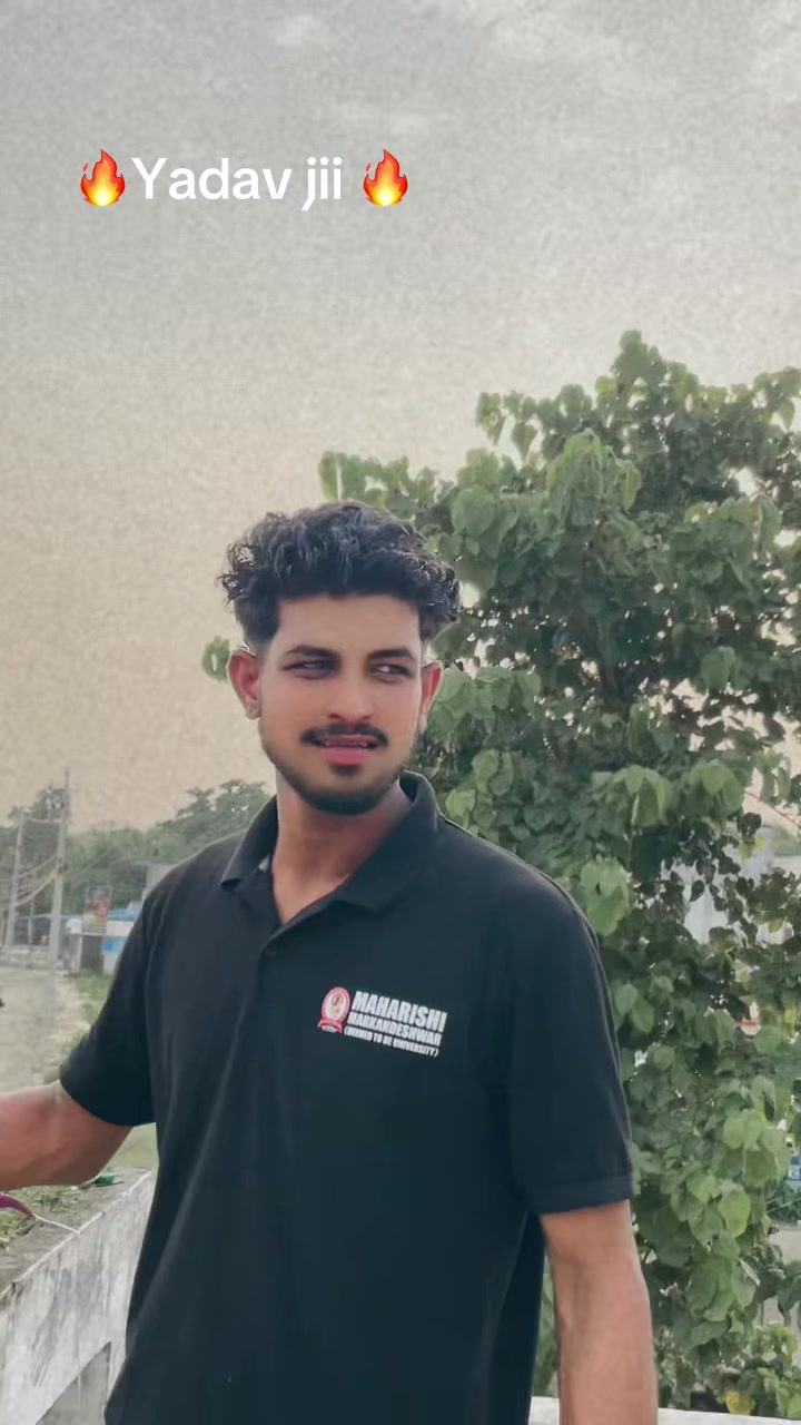 @Yadav girl🔥