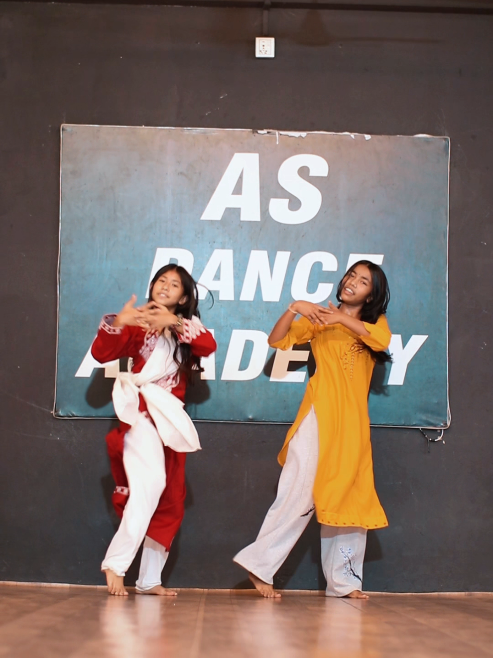 @AS DANCE ACADEMY