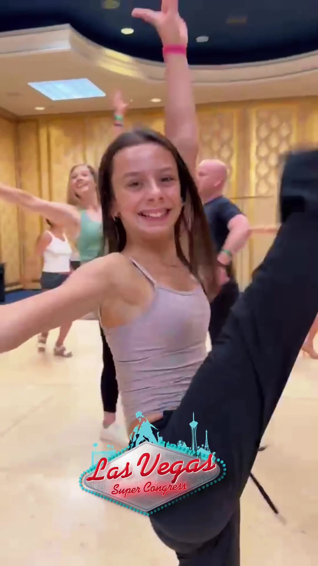 @The Dancing Family
