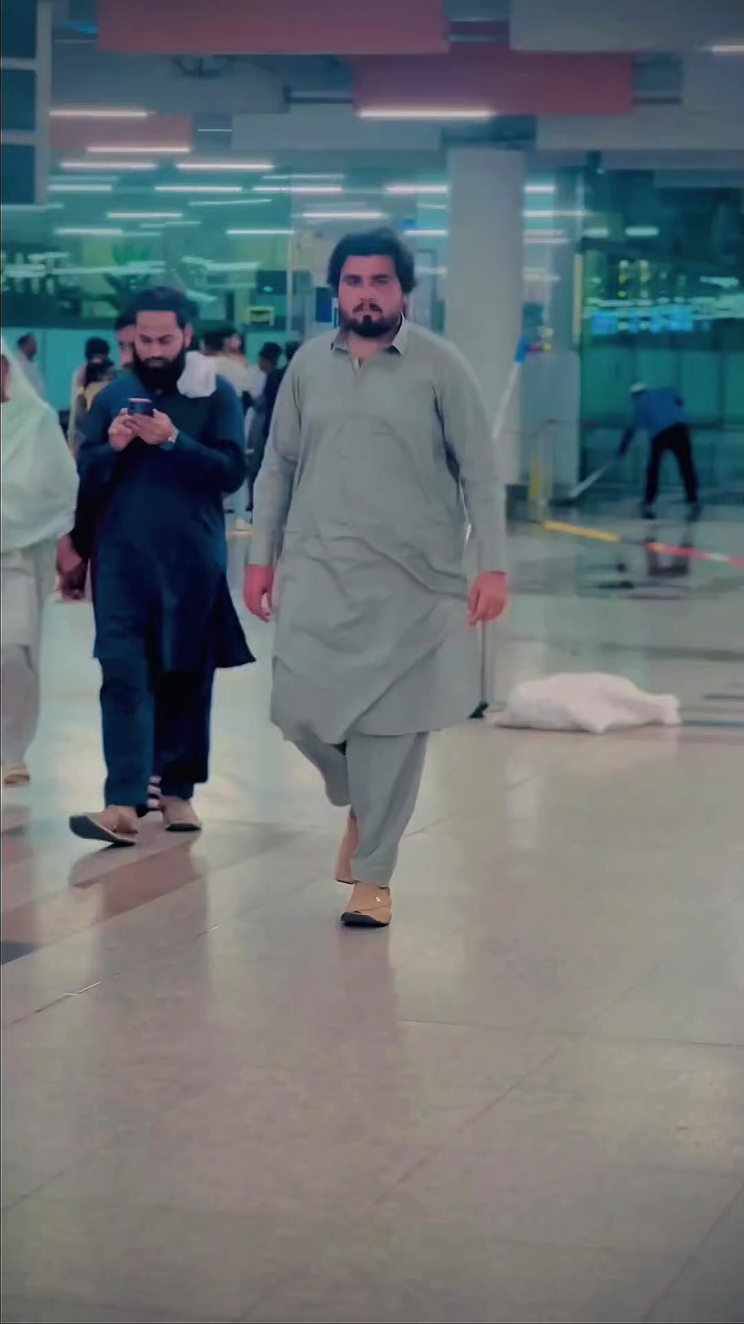 @🦅👿 انعام بڈھ بیرے 👿🦅