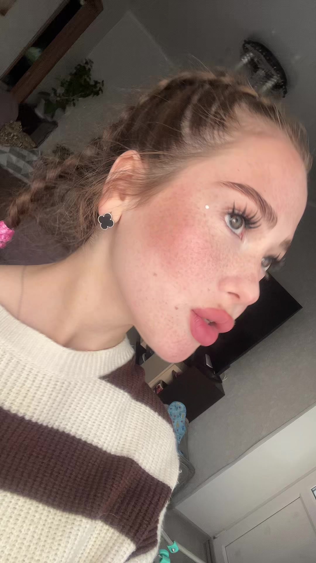 @алинка