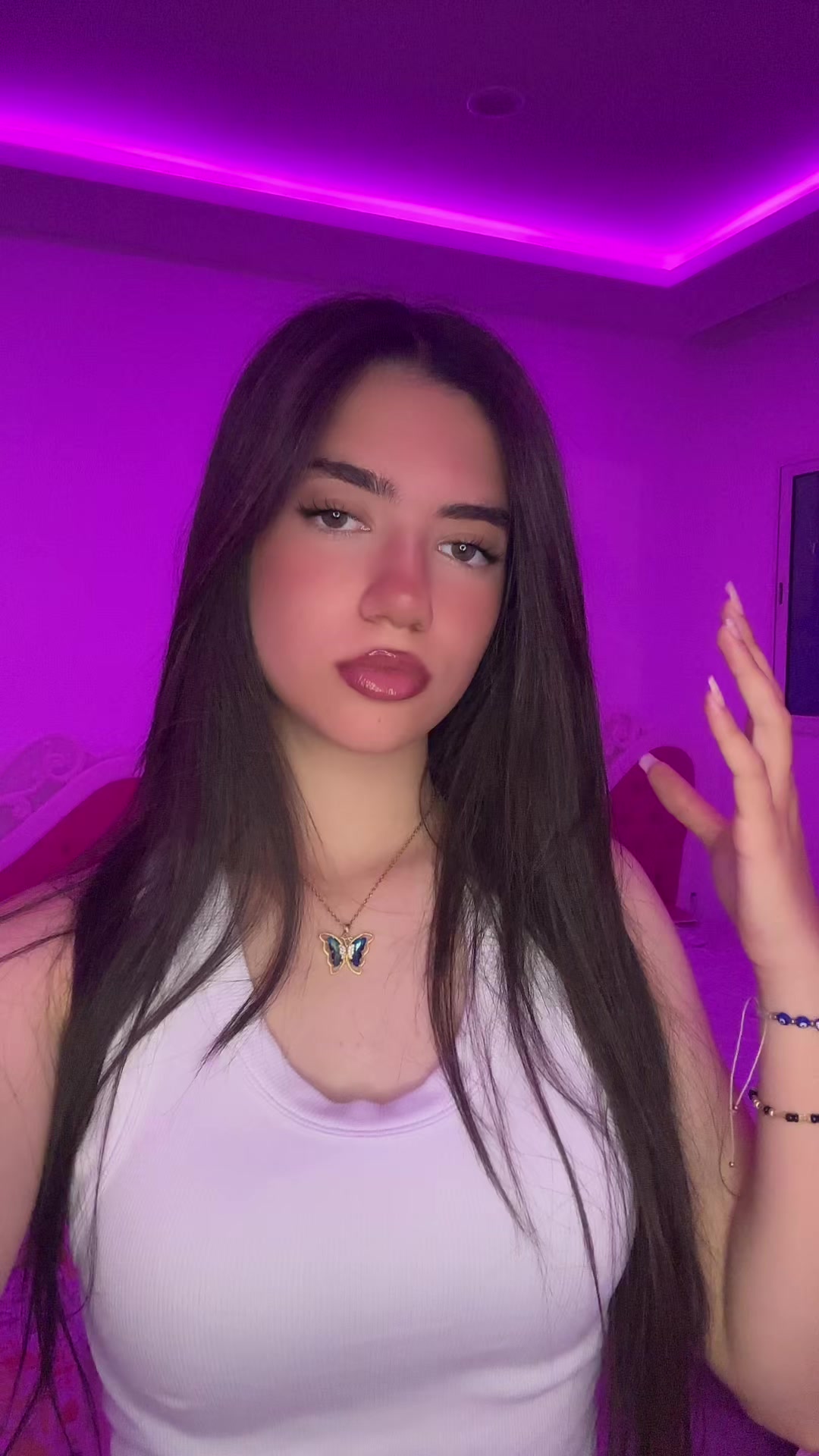 @emnush