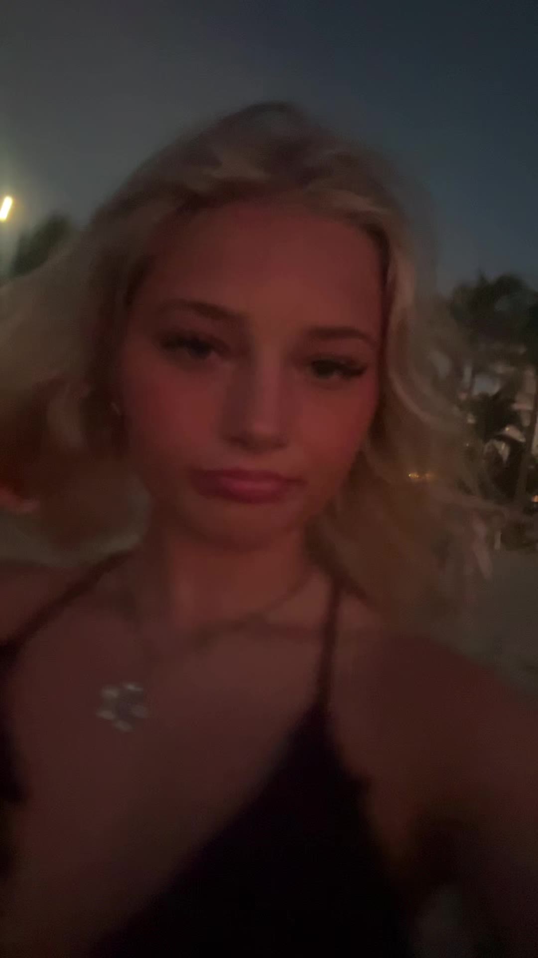 @livymclellan