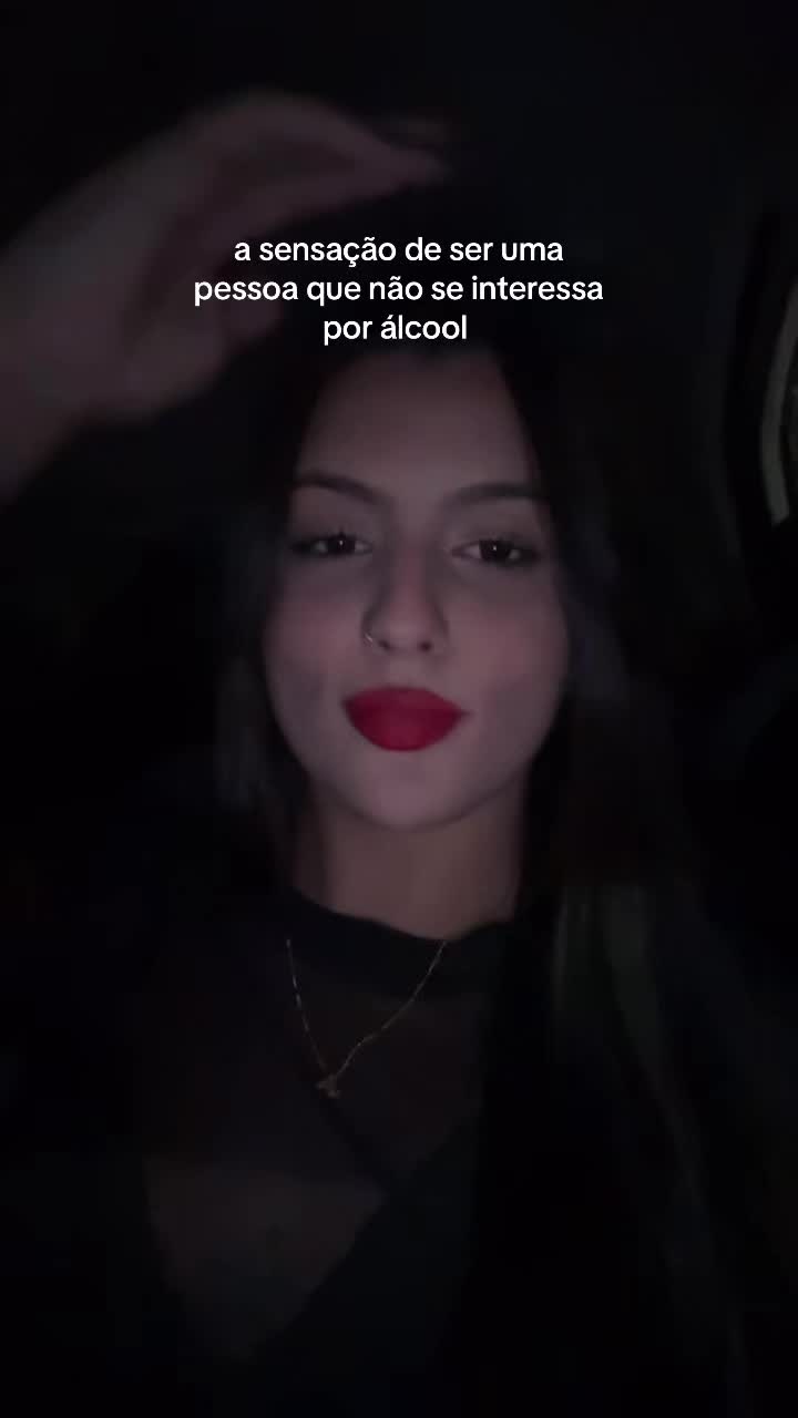 @alinemwndes