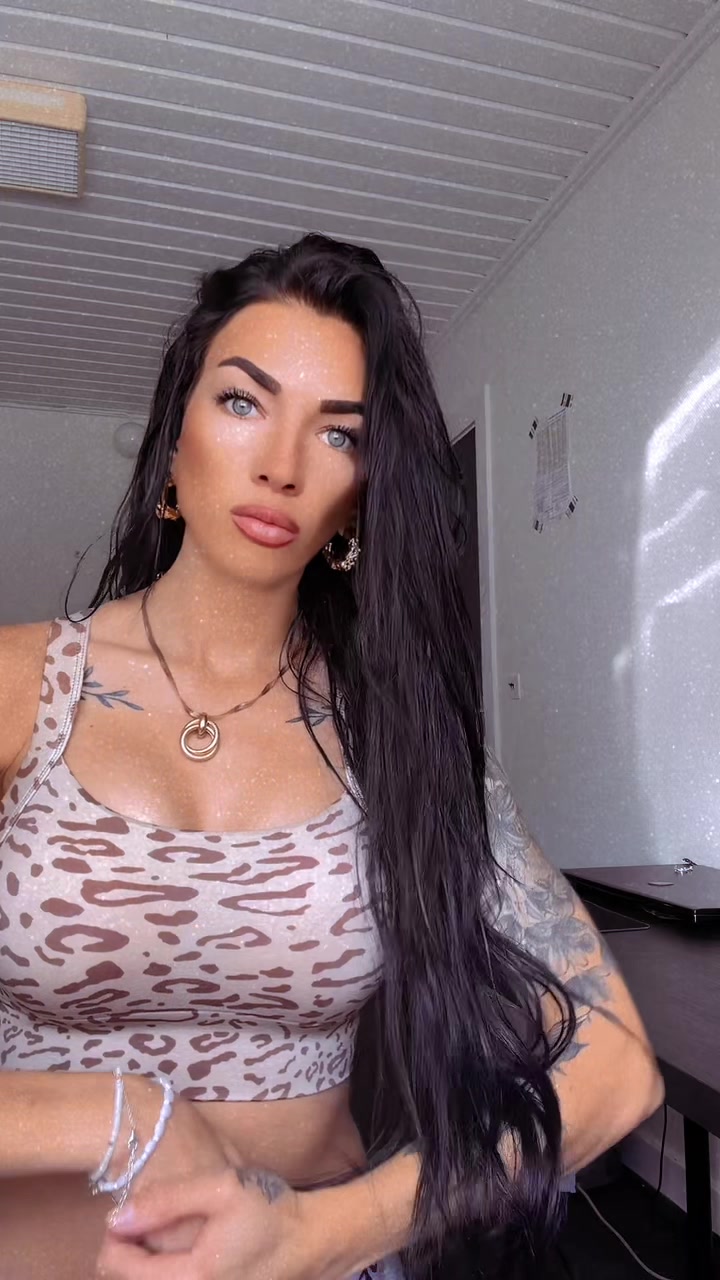 @szalonaalex3