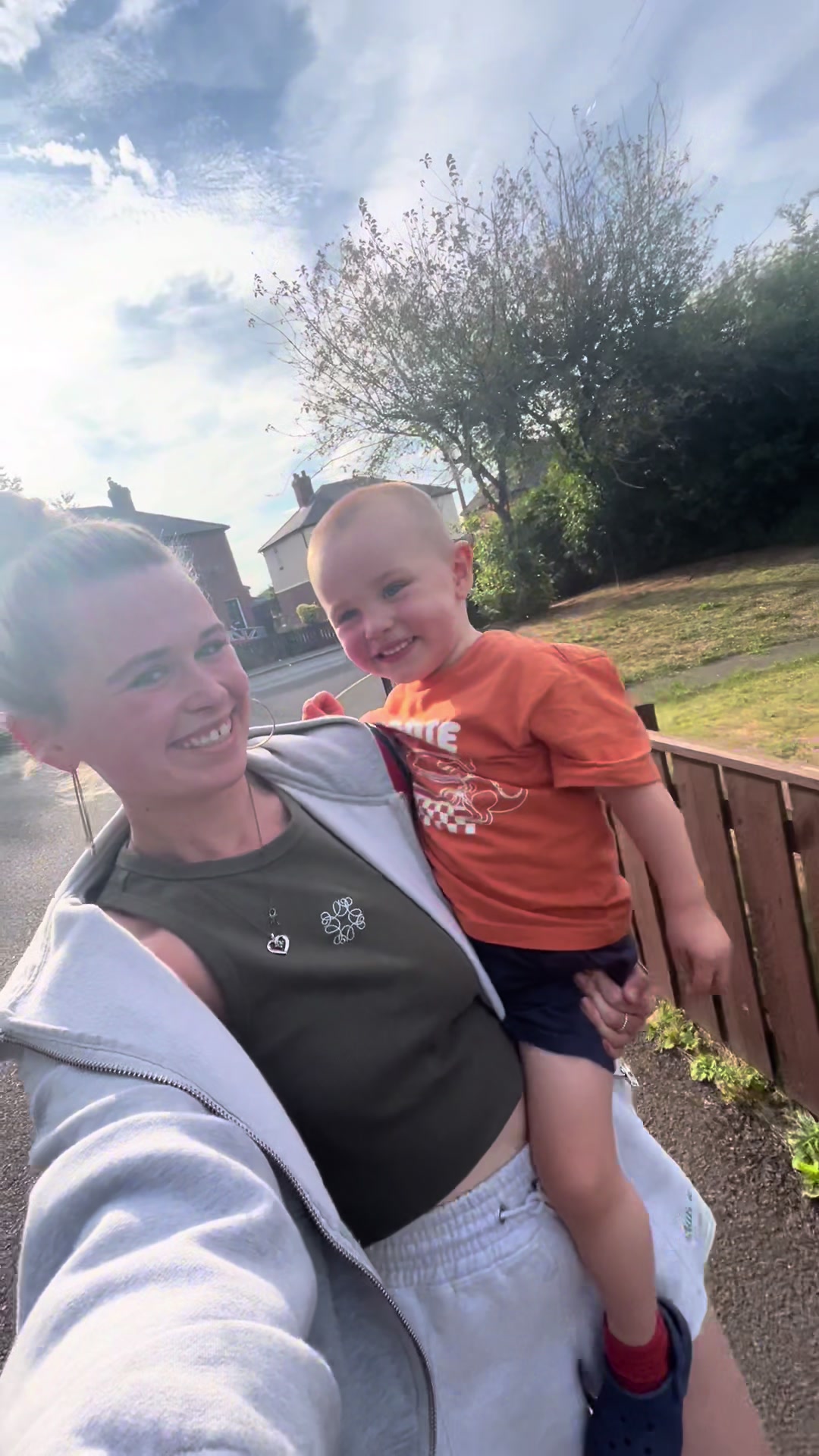 @daniellethornton2001