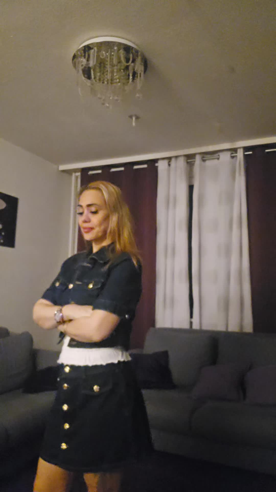 @Rapunzel  🇨🇺🇩🇪