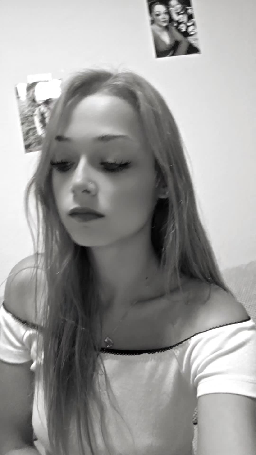 @Mistralix