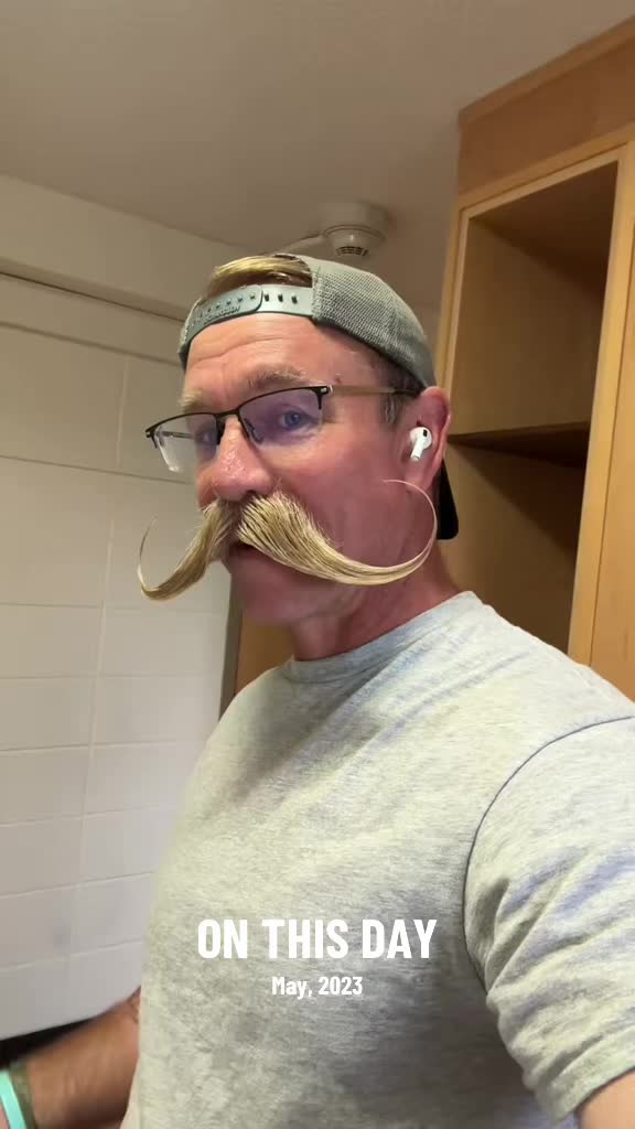 @Bobandelliothismustache