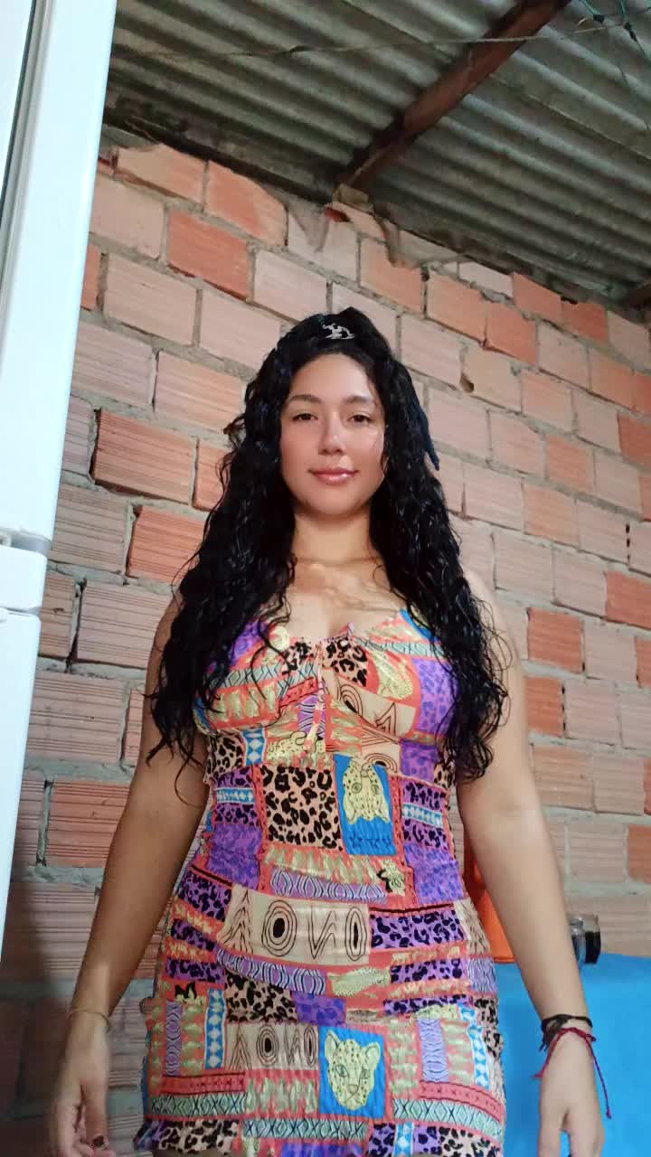 @Annycollares🦋