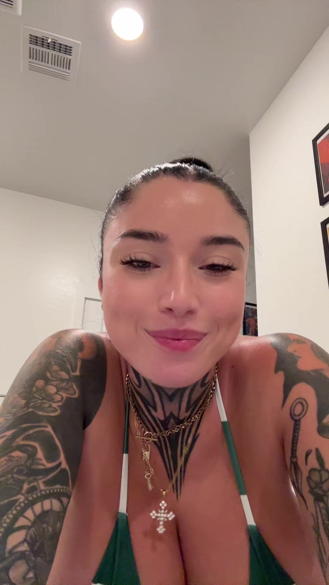 @Andeemind