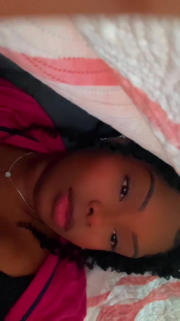 @Louhanna_