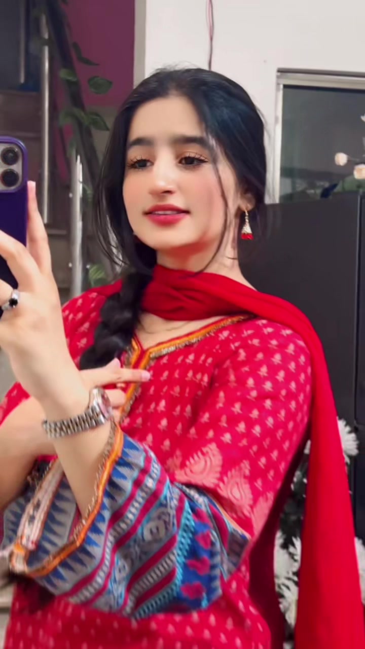 @Muneeba khan