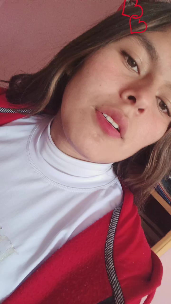 @Valeria 😚 linda