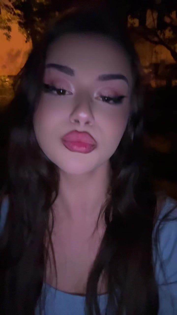 @Варя