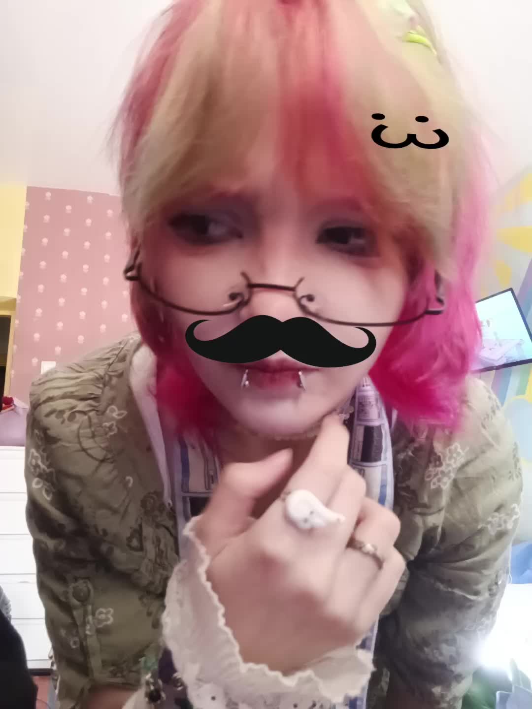 @ФОМКА( =ω= )🫐@
