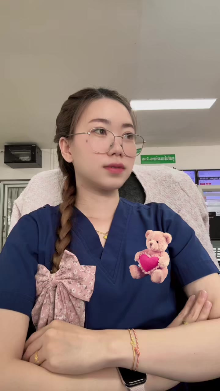 @Treerat👩🏻⚕️💕